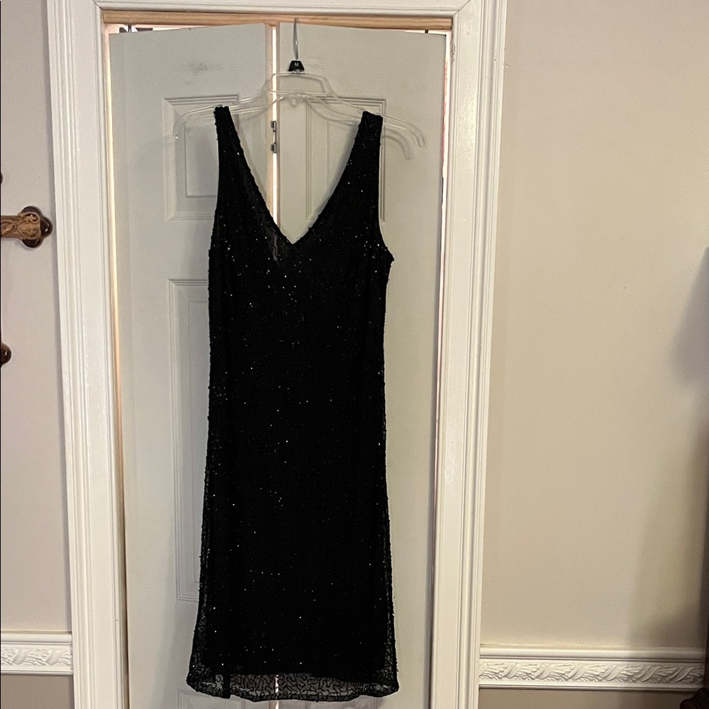 Chic Black Sleeveless Mini Dress
